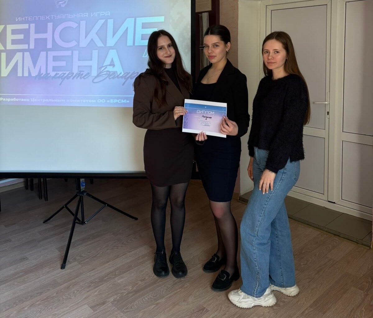 7e763588f6d8546897cabe98ba774aba2ba6b05281dbe39877ba8ac2c4c8f433_2d44b38d8a0d3dc9